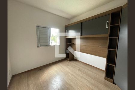 Quarto 1 de apartamento para alugar com 2 quartos, 50m² em Jardim Central, Cotia