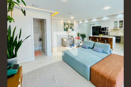 Sala de casa à venda com 3 quartos, 122m² em Jardim Flor da Montanha, Guarulhos