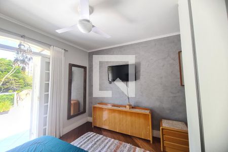 Suíte de casa à venda com 3 quartos, 134m² em Jardim Piqueroby, São Paulo