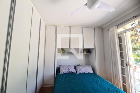 Suíte de casa à venda com 3 quartos, 134m² em Jardim Piqueroby, São Paulo