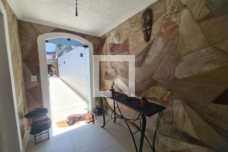 Entrada de casa à venda com 3 quartos, 134m² em Jardim Piqueroby, São Paulo
