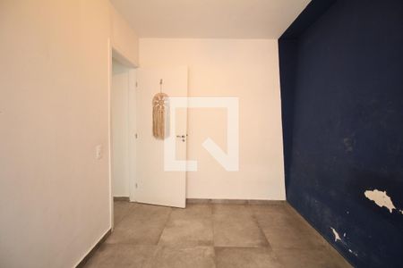Quarto 2 de apartamento para alugar com 2 quartos, 44m² em Jardim Maria Duarte, São Paulo