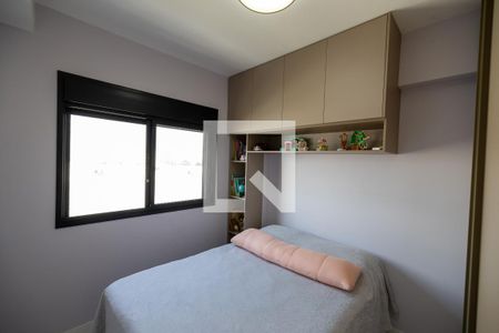 Quarto de apartamento à venda com 2 quartos, 77m² em Tamboré, Barueri