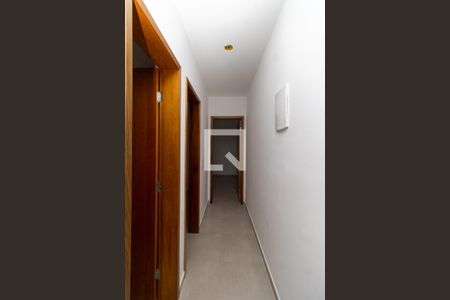 Corredor - Quartos de apartamento à venda com 2 quartos, 50m² em Vila Isolina Mazzei, São Paulo