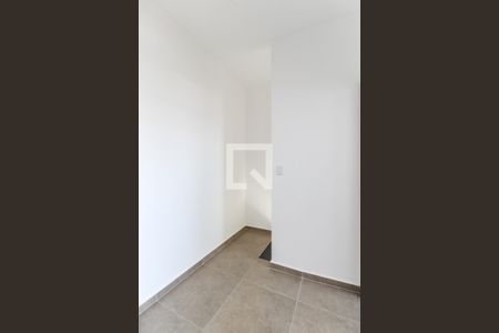 Corredor de apartamento à venda com 2 quartos, 60m² em Jardim Sao Carlos (zona Leste), São Paulo
