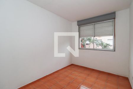 Quarto de apartamento à venda com 1 quarto, 50m² em Jardim Itu, Porto Alegre