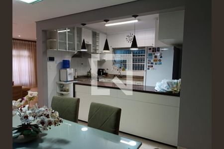Cozinha de casa à venda com 4 quartos, 260m² em Vila Ipojuca, São Paulo