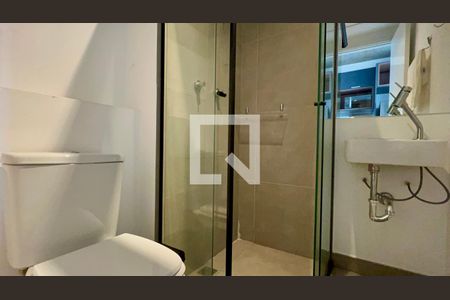 Banheiro de kitnet/studio à venda com 1 quarto, 21m² em Jardim Paulista, São Paulo