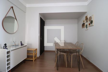 Sala de apartamento para alugar com 2 quartos, 57m² em Santa Mônica, Uberlândia