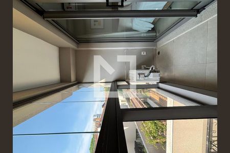 Varanda de kitnet/studio à venda com 1 quarto, 20m² em Indianópolis, São Paulo