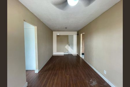 Sala de apartamento para alugar com 2 quartos, 55m² em Rocha Sobrinho, Mesquita