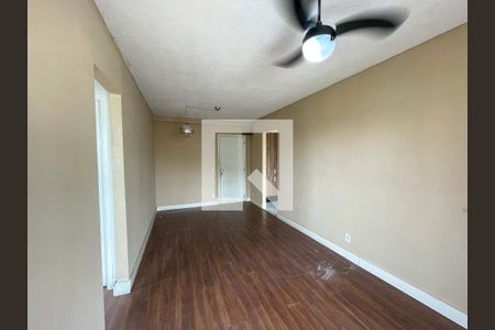 Sala de apartamento para alugar com 2 quartos, 55m² em Rocha Sobrinho, Mesquita