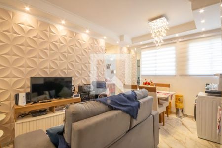 Sala e Cozinha de apartamento à venda com 2 quartos, 40m² em Santa Maria, Osasco