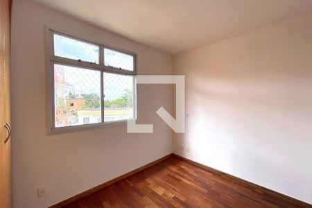 Suite de apartamento à venda com 3 quartos, 75m² em Pompéia, Belo Horizonte