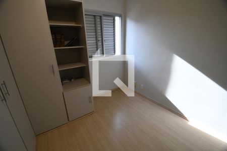 Quarto 1 de apartamento à venda com 2 quartos, 75m² em Centro, Campinas