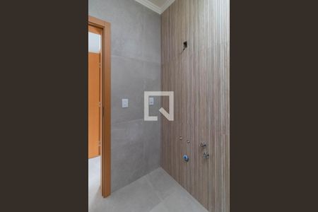 Banheiro da Suíte de casa de condomínio à venda com 3 quartos, 96m² em Cavalhada, Porto Alegre