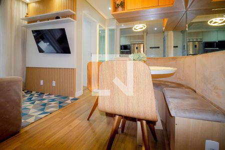 Sala de apartamento à venda com 2 quartos, 70m² em Vila Ivone, São Paulo