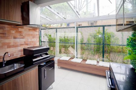 Varanda gourmet de apartamento à venda com 2 quartos, 70m² em Vila Ivone, São Paulo