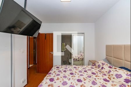 Suíte de apartamento à venda com 2 quartos, 80m² em Funcionários, Belo Horizonte