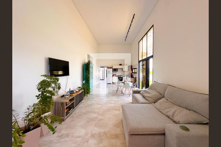 Sala de TV de casa de condomínio para alugar com 4 quartos, 186m² em São João do Rio Vermelho, Florianópolis