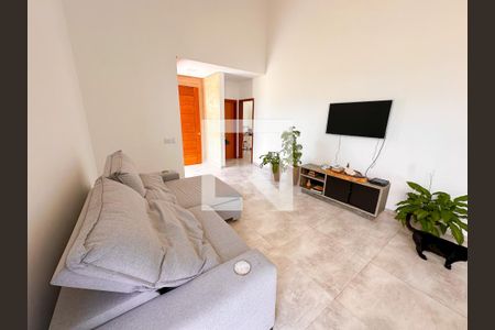 Sala de TV de casa de condomínio para alugar com 4 quartos, 186m² em São João do Rio Vermelho, Florianópolis