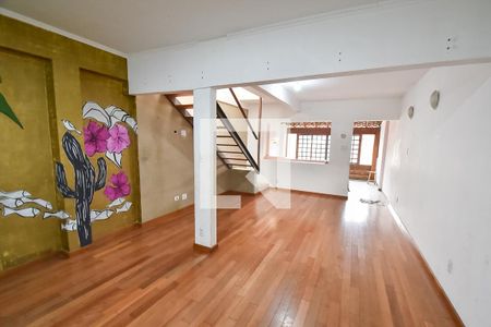 Sala de casa para alugar com 3 quartos, 150m² em Cambuci, São Paulo