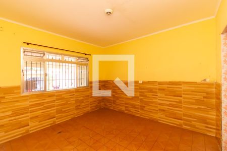 Sala de casa à venda com 3 quartos, 125m² em Sítio Pinheirinho, São Paulo