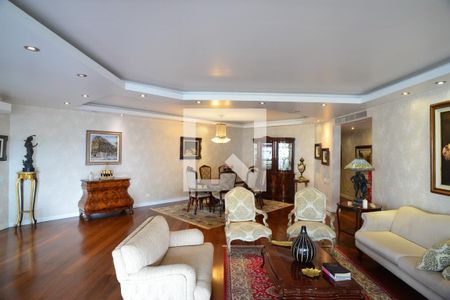 Sala de apartamento para alugar com 4 quartos, 280m² em Barra da Tijuca, Rio de Janeiro