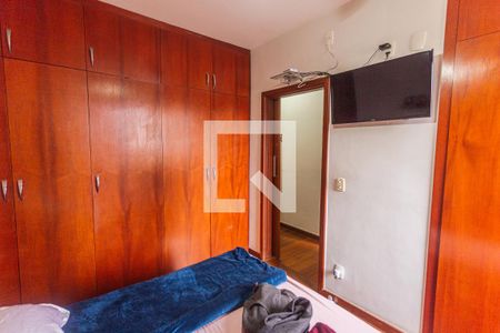 Suíte de apartamento à venda com 3 quartos, 125m² em Fernão Dias, Belo Horizonte