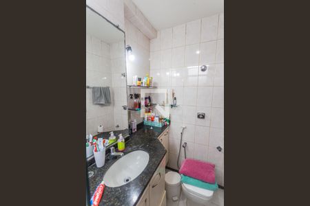 Banheiro da Suíte de apartamento à venda com 3 quartos, 125m² em Fernão Dias, Belo Horizonte