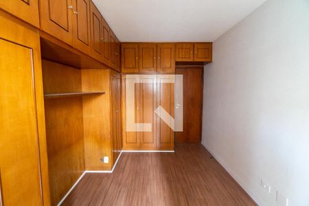 Suite de apartamento à venda com 3 quartos, 98m² em Chácara Inglesa, São Paulo