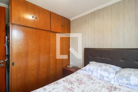 Quarto 1 de apartamento para alugar com 2 quartos, 53m² em Jardim Umuarama, São Paulo