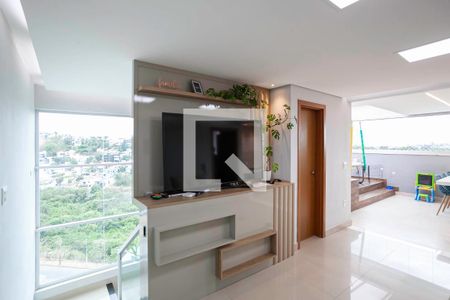 Cobertura de apartamento para alugar com 2 quartos, 120m² em Cabral, Contagem