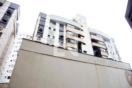 Quarto  de apartamento para alugar com 3 quartos, 112m² em Santana, Porto Alegre