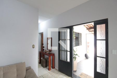 Sala de casa à venda com 8 quartos, 660m² em Céu Azul, Belo Horizonte