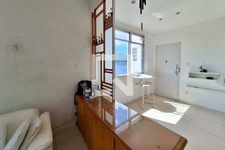Sala de apartamento para alugar com 1 quarto, 50m² em São Francisco, Niterói