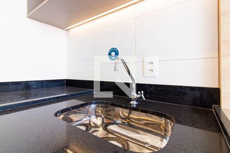 Sala/Cozinha de apartamento para alugar com 1 quarto, 32m² em Vila Pompéia, São Paulo