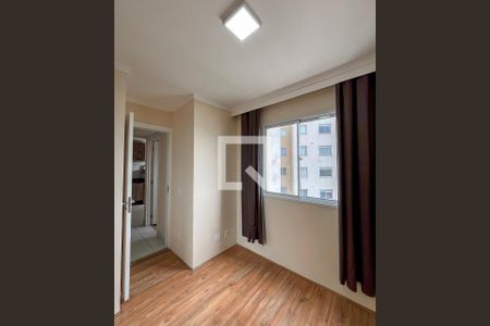 Quarto 1 de apartamento para alugar com 2 quartos, 34m² em Parque Fongaro, São Paulo