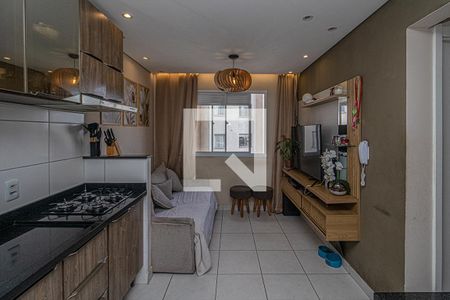 Sala/Cozinha de apartamento para alugar com 2 quartos, 34m² em Parque Fongaro, São Paulo