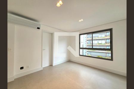 Sala de apartamento para alugar com 2 quartos, 140m² em Vila Nova Conceição, São Paulo