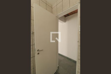 Banheiro de casa à venda com 2 quartos, 90m² em Jardim das Tulipas, Jundiaí