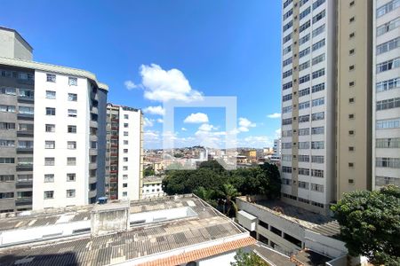 Apartamento à venda com 1 quarto, 40m² em Colégio Batista, Belo Horizonte