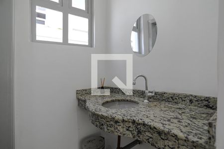 Lavabo de casa para alugar com 3 quartos, 273m² em Vila Oliveira, Mogi das Cruzes