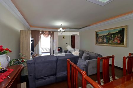 Sala de casa para alugar com 3 quartos, 235m² em Vila Sacadura Cabral, Santo André