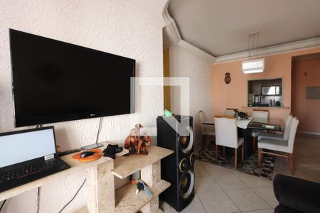 Sala de apartamento à venda com 3 quartos, 67m² em Vila Matilde, São Paulo