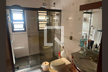 Banheiro de casa para alugar com 5 quartos, 130m² em Vila Maria Baixa, São Paulo