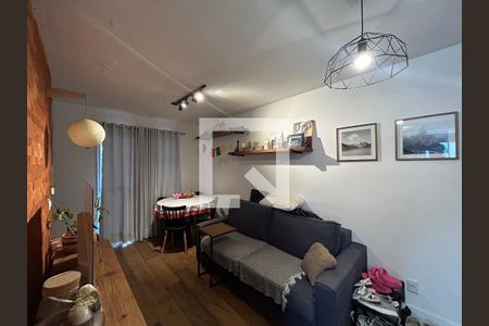 Sala de apartamento à venda com 2 quartos, 46m² em Vila Rosa, Novo Hamburgo