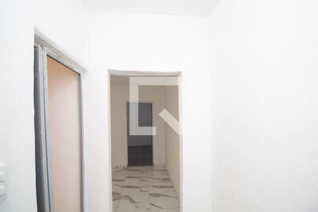 Corredor de casa para alugar com 1 quarto, 50m² em Jardim Filhos da Terra, São Paulo