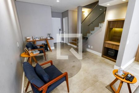 Sala 1 de casa de condomínio para alugar com 4 quartos, 126m² em Jardim Monte Kemel, São Paulo
