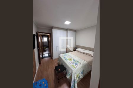 Quarto de casa de condomínio à venda com 2 quartos, 135m² em Campestre, Santo André